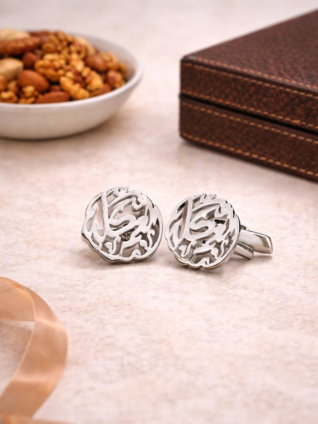 Cufflinks